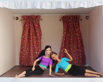 Doll House, Room Box, Diorama for Barbie/Blythe. Choose size, wall colors, flooring options