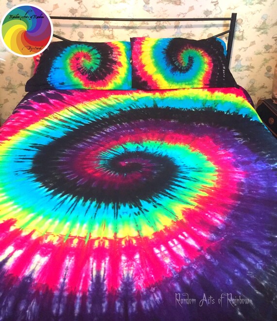 Tie dye queen quilt cover by RandomActsOfRainbow on Etsy