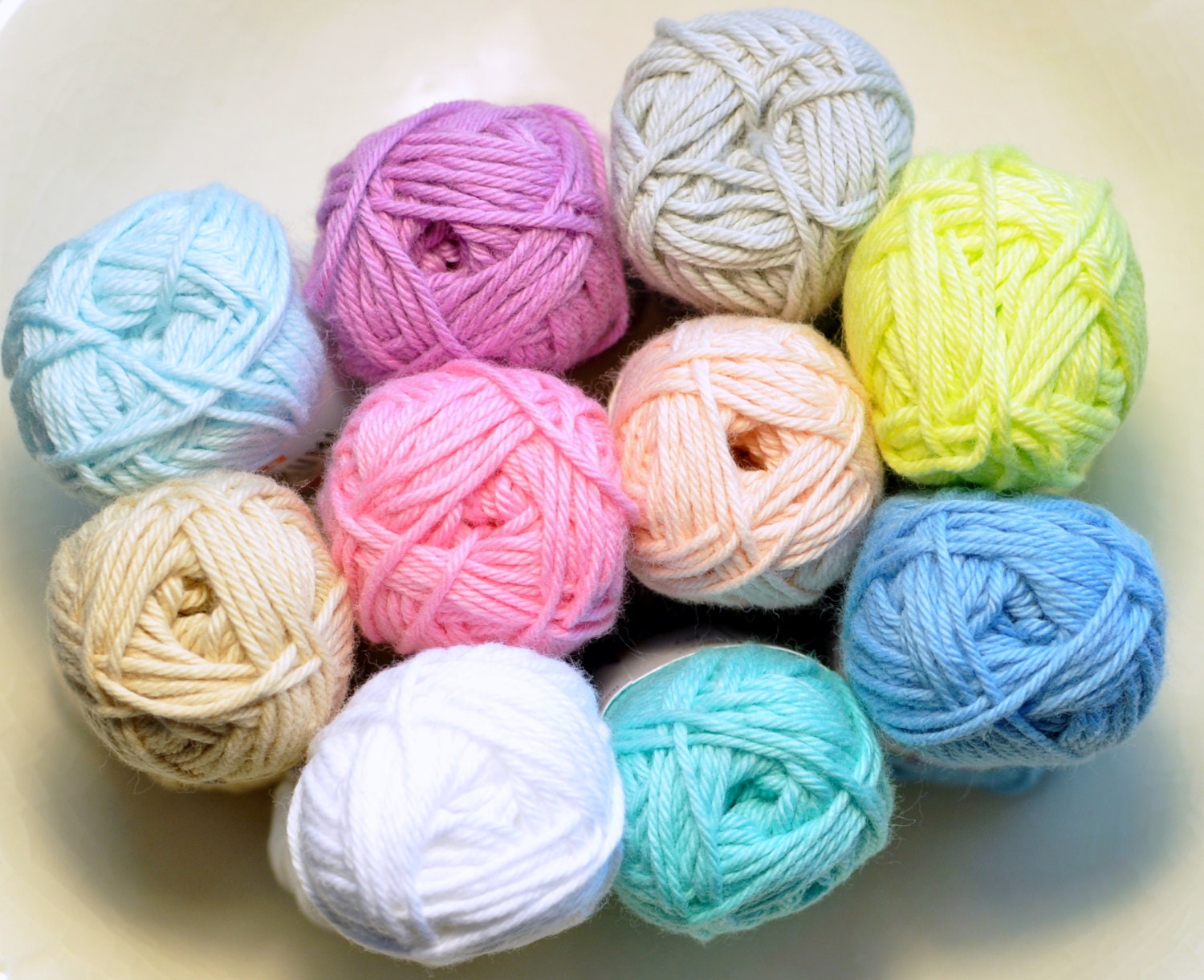 Amigurumi yarn package S01 , 10 colors of 10 gram skeins. cotton from