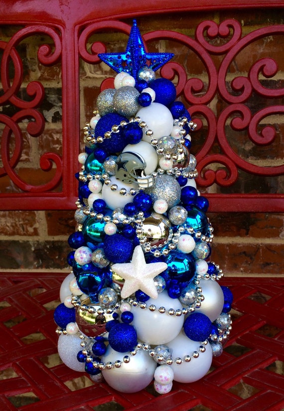 dallas cowboy christmas tree approx 15 tall x 8 dallas cowboy christmas tree approx 15 tall x 8
