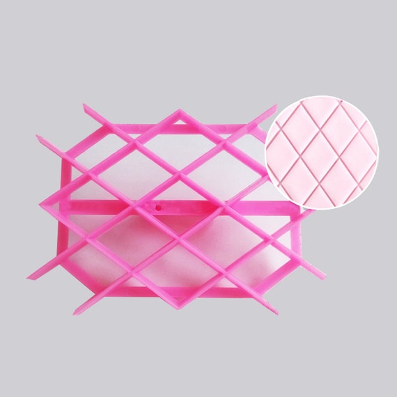 Fondant Diamond Pattern Quilting Embosser