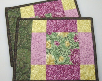 Handmade Quilted Snack Mats, Mug Rugs, Set of 2, Placemats, Reversible, Candle Mat