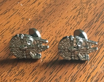 Millennium Falcon Silver Cufflinks,Star wars cuff link, Mens gifts,Silver Cufflinks, Star wars, Silver millennium falcon, star wars cufflink