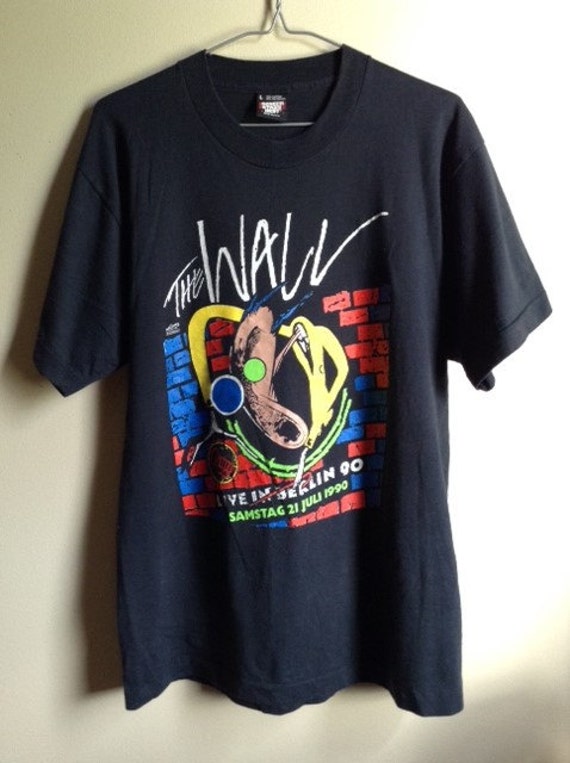 Rare Vintage Pink Floyd The Wall '90 Live T Shirt