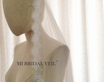 Boho Eyelash Lace Veil, Light Beach Veil in Chapel and Cathedral Length, Soft and Smooth Tulle Bridal Veil,Mantilla /Blusher Veil