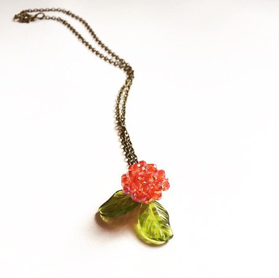 Items similar to Flower Charm Chain Necklace on Etsy