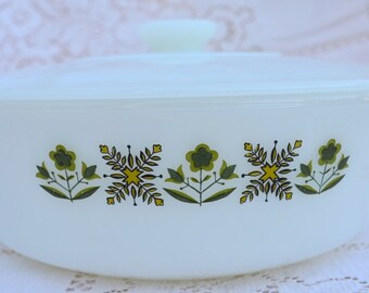 Vintage Anchor Hocking Fire King Covered Casserole Meadow Green Pattern