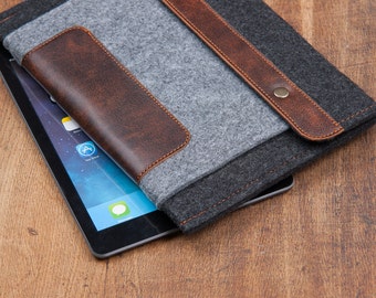Dark felt Amazon Kindle case. Kindle Fire 7 case. Kindle Fire hd 8 case. Kindle voyage case. Kindle paperwhite case