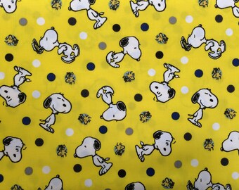 Peanuts Gang Charlie Brown Snoopy & Woodstock Fabric, novelty fabric, Snoopy fabric, Charlie Brown fabric