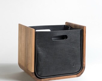 Newspaper collector Walnut oiled with leather case