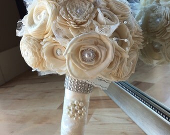 Ivory Wedding bouquet, Simple wedding bouquet, Sola bouquet, Alternative bouquet, White wedding bouquet, Vintage bridal bouquet