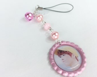 Astro Sanha kpop cell phone charm with two way phone strap and dust plug