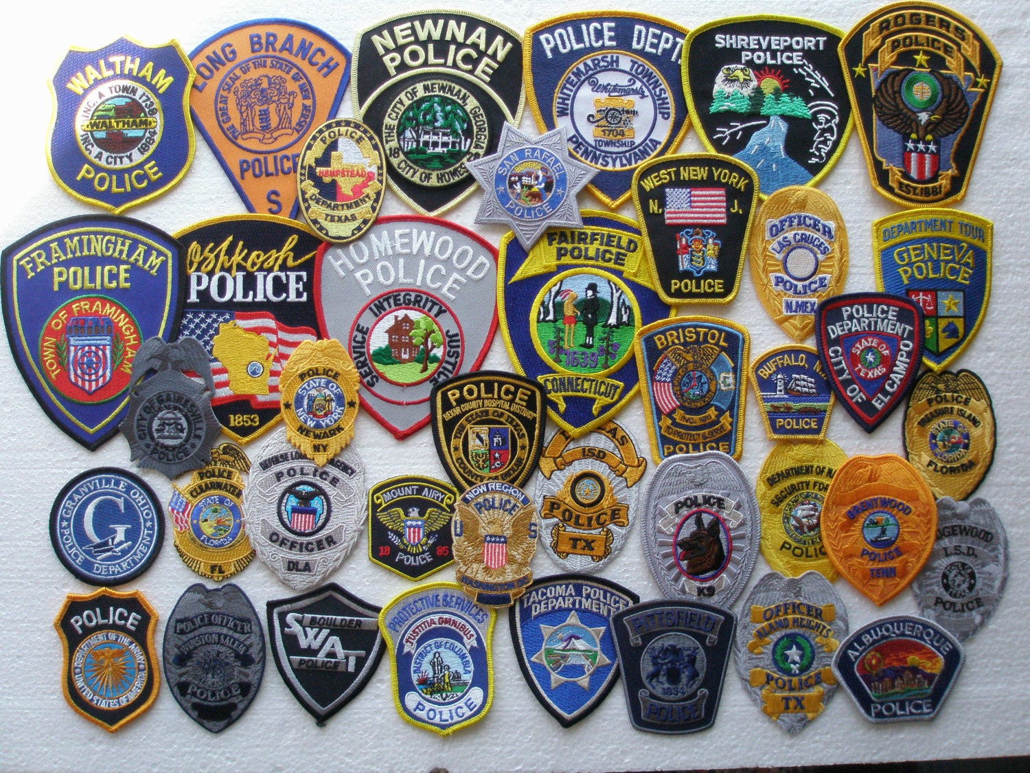 LOT 40 Pcs USA Police Patches. All Original