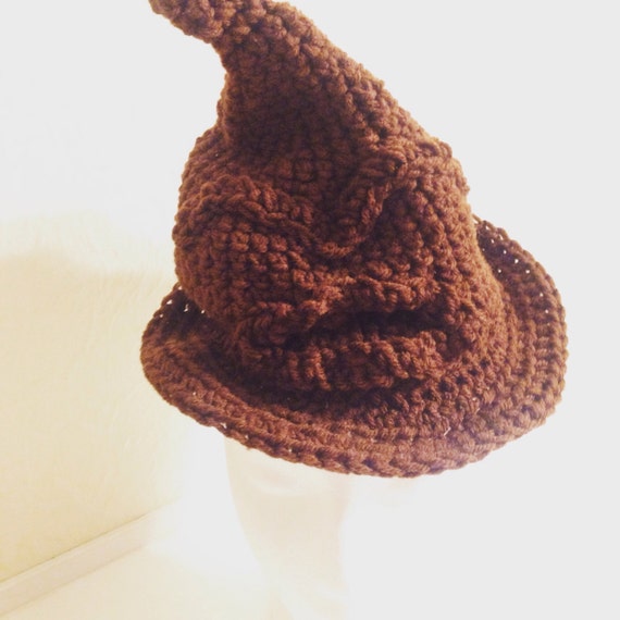 Crochet sorting hat