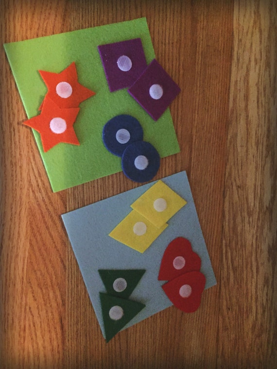Shape match felt/velcro busy board