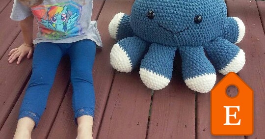 giant crochet octopus pillow