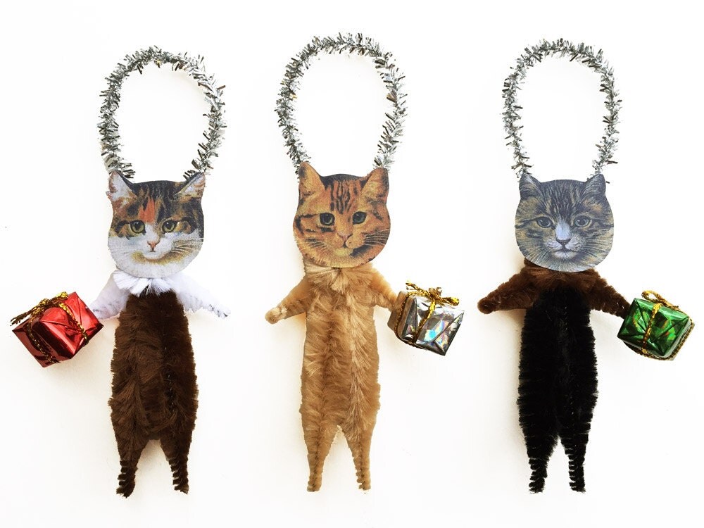 Christmas Cat Ornaments Holding Gifts Purrfect Pet Lover