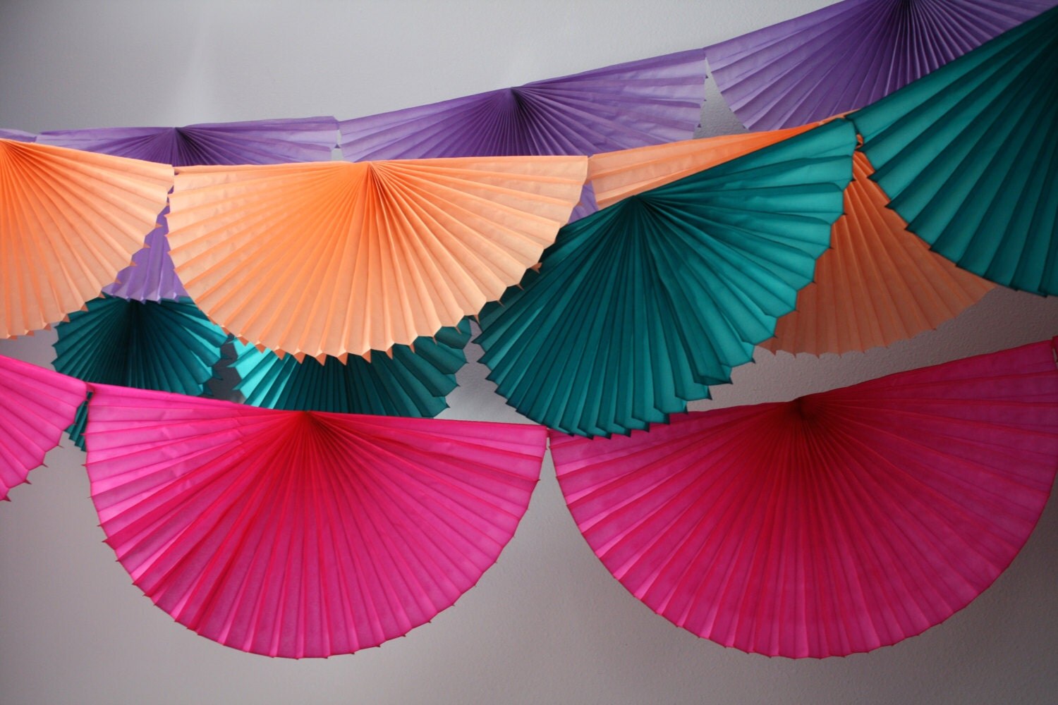 SALE / Fan Burst Garland / Tissue Paper banner fiesta Wedding