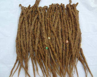 62 Synthetic dreadlock extensions. Strawberry dark blonde dreadlocks. Knotty Blonde dreads. Synthetic dreads. Made, Ready to Ship. Full head