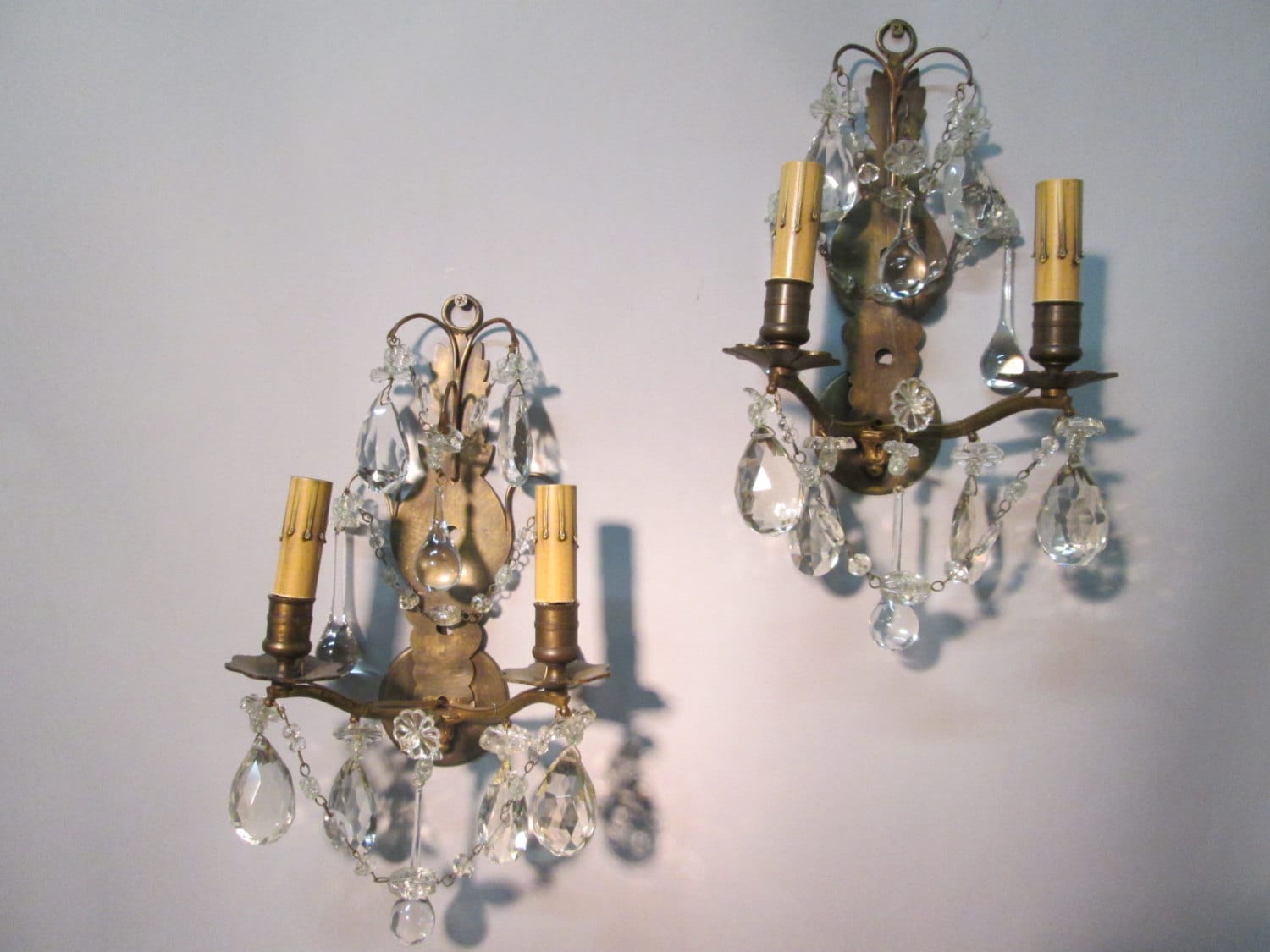 Vintage Antique Pair French Bronze Wall Sconce Lights with