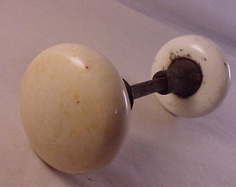 White Porcelain Door Knob Set
