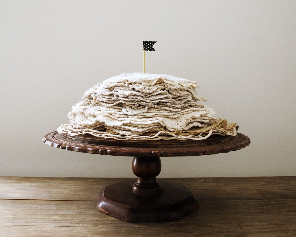 Vintage Wooden Cake Stand Rustic Fusion By LittleKittenVintage Vintage Wooden Cake Stand Rustic Fusion By LittleKittenVintage