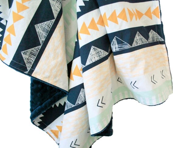 Couverture de Minky Baby Blanket - Horizon aride - bébé - personnalisé - couverture de bébé Tribal - literie de bébé