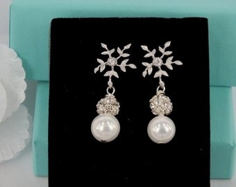 Isadore - Shell Pearl and Rhinestone Earrings