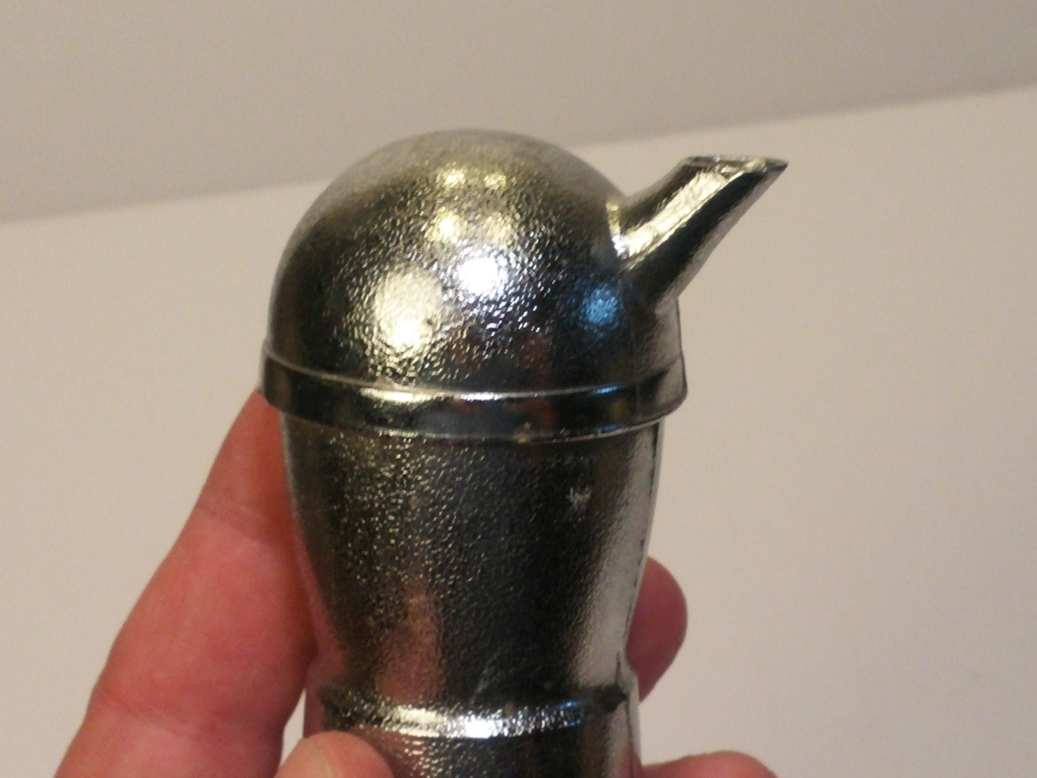 Vintage 1960s Chrome Jigger Pour Stopper vintage barware