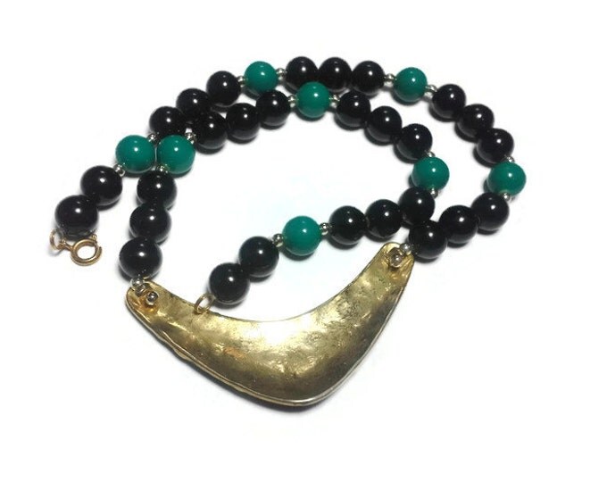 FREE SHIPPING Green and black choker, green and black enamel center with gold lines, alternating black green beads and silver spacer beads