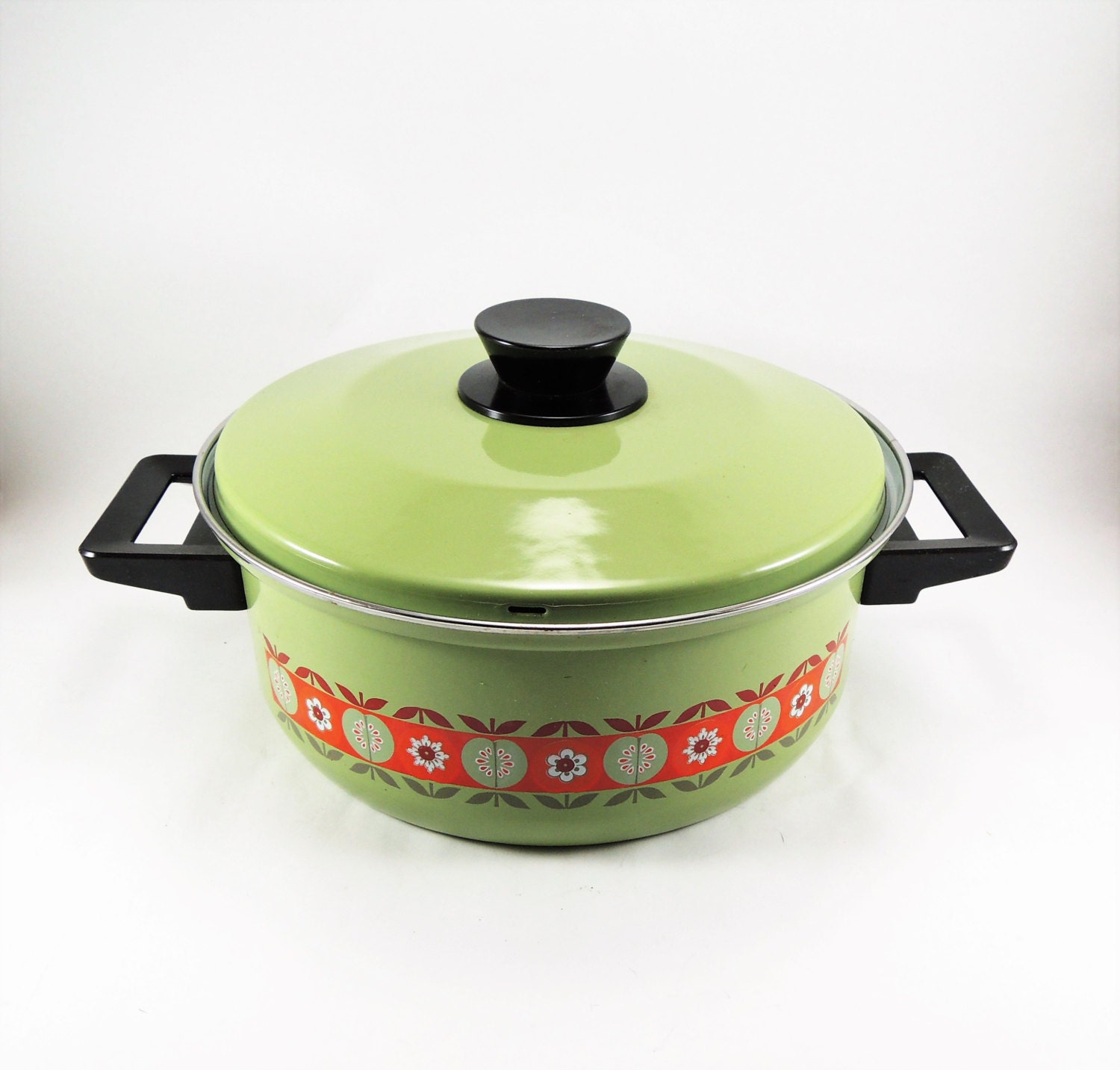 Vintage Pantry Queen Cookware Heavy Duty Porcelain on Steel