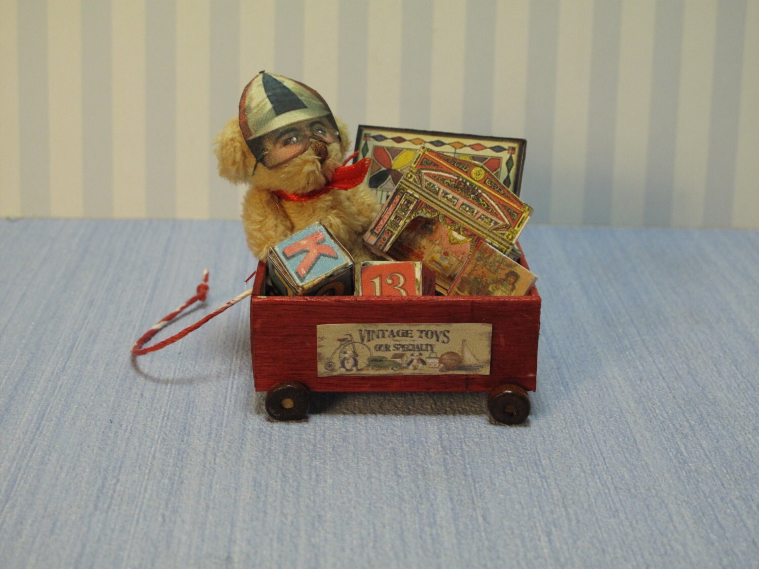 Gaël Miniature Vintage Games teddy Bear cart full of toys