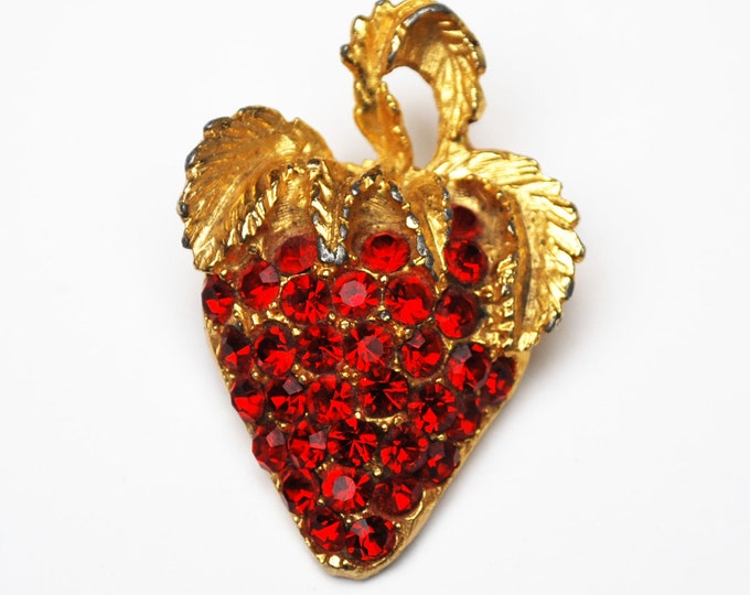 Red Strawberry Brooch - Rhinestone - gold -fruit pin