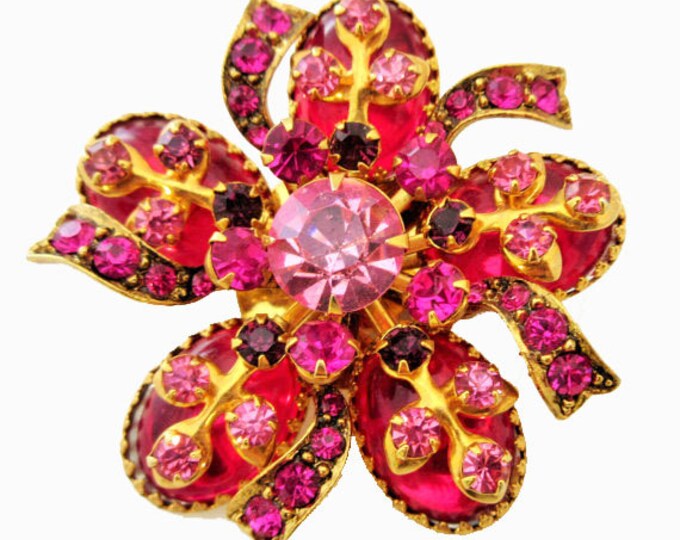 Pink rhinestone Brooch- Pronged Glass rhinestone - Flower with Bow - Floral Gold Metal pin - mid century