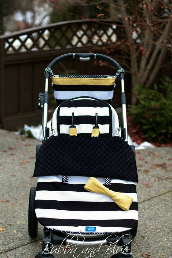 Items similar to Stroller / pram blanket this listing is for a