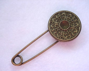 Shawl Pin Bronze Tone Fancy Circle Shawl Pin Antique Bronze Circle Kilt Pin MB36