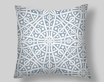 Blue Pillows, Blue Decorative Pillows, Throw Pillow, PILLOW COVERS ,18 " Decorative Throw Pillows, Pillow Covers, Blue Throw Pillows