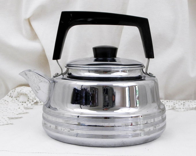 Large Vintage French Mid Century Chromed Metal Kettle with Bakelite Handle, French Country Decor, Retro Home Interior, Kitchenware, Coffee,