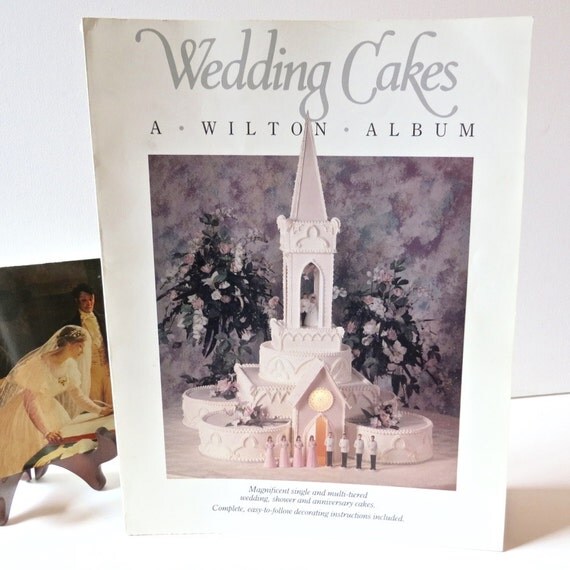 Vintage 1980s Wedding  Cake  Decorating  Book  Wedding  Cakes  A