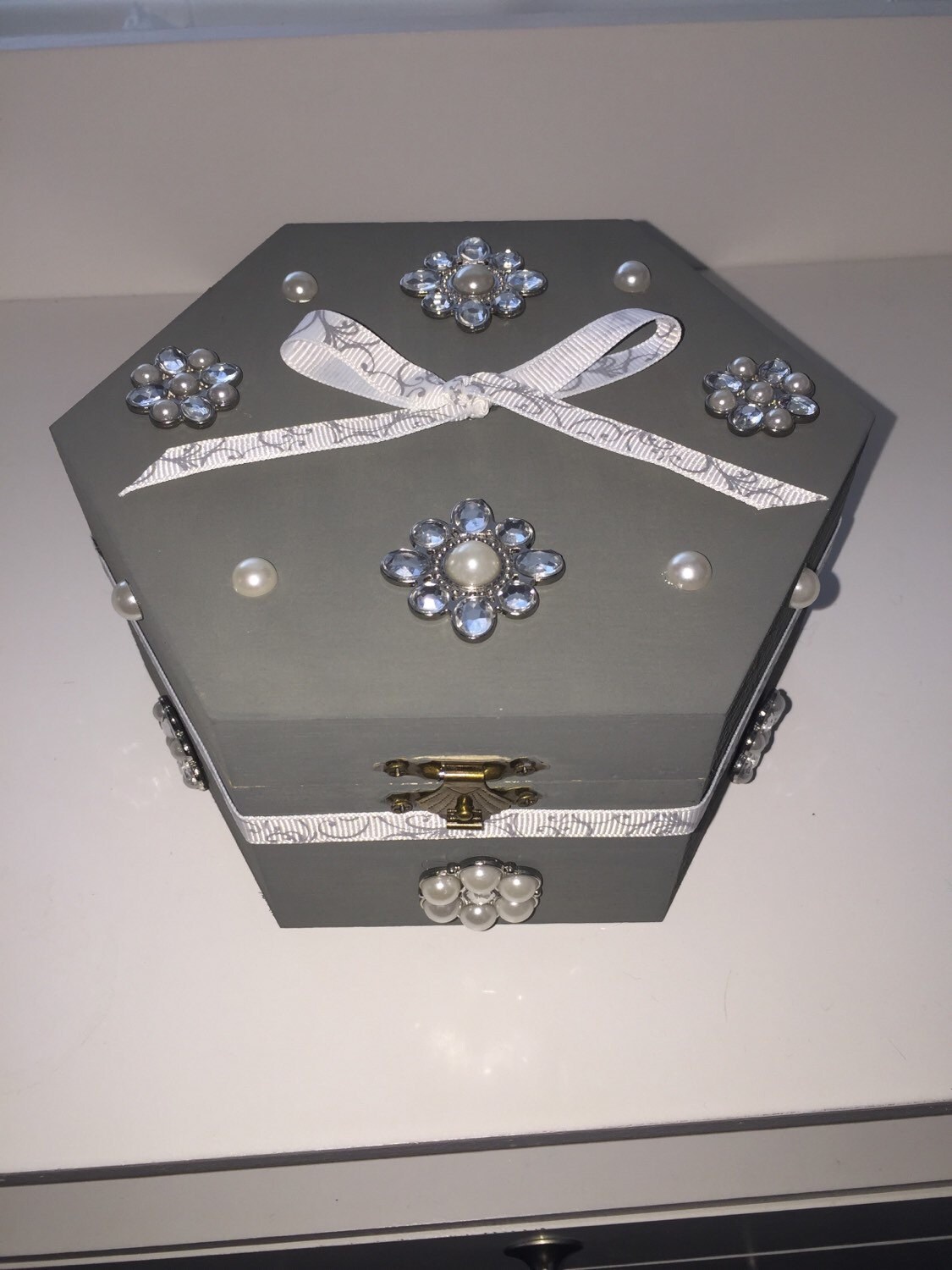 Pearl jewelry box by on Etsy