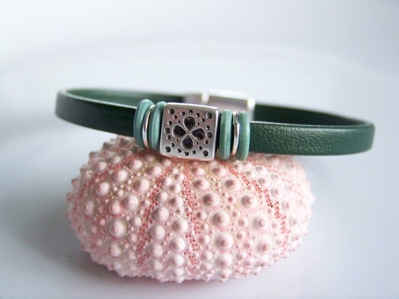 Items similar to Forest Green Leather Etched Square Focal Bracelet ...