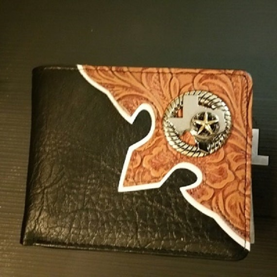 Custom Men's Bifold Texas Black Wallet by TheChristianBoutique