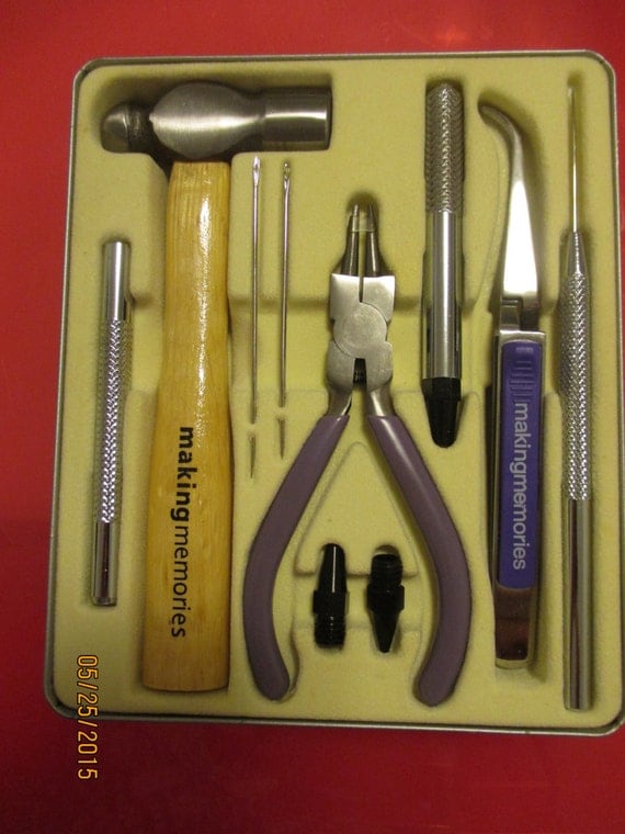 Making memories tool kit for eyelet grommet