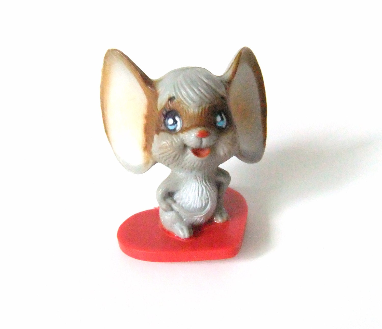 small mouse figurines