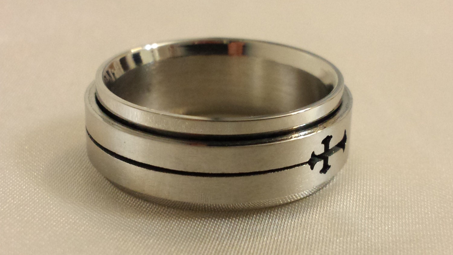 Mens Ring Cross Faith Spinner Ring Wedding Band Promise