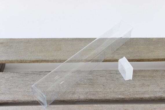 Large Clear Plastic Square Tube With Plastic Lid Use To