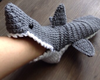 Shark slippers - Adults