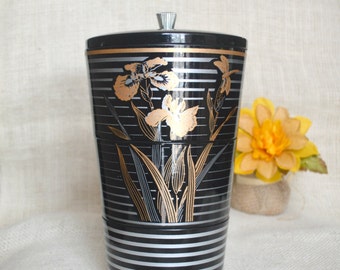 Vintage Snack Set - Chips, Snacks, Nuts // set is both Stackable and Nesting // Party server