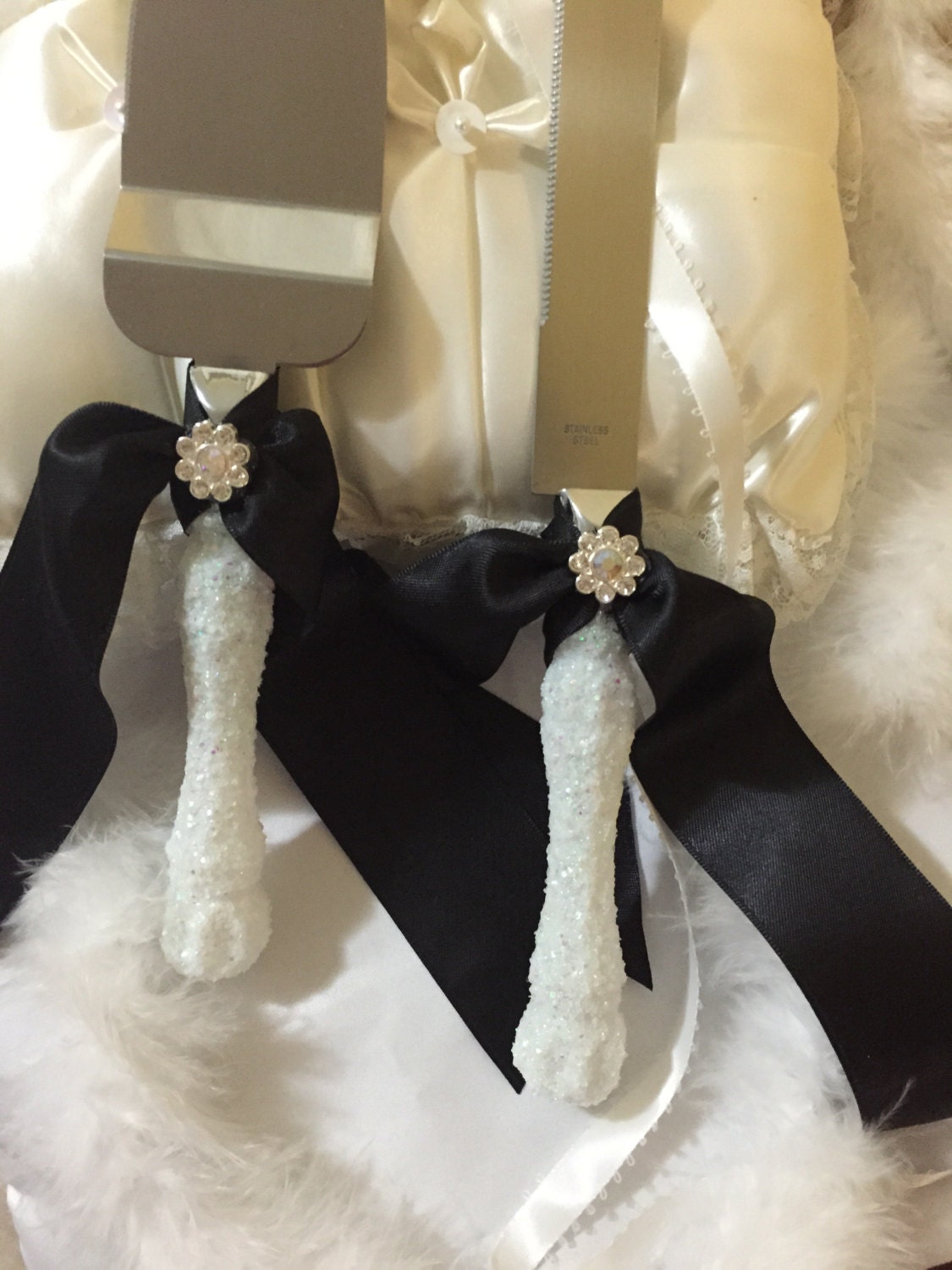  Wedding  cake  server set  Cake  cutting  set  white glitter  black