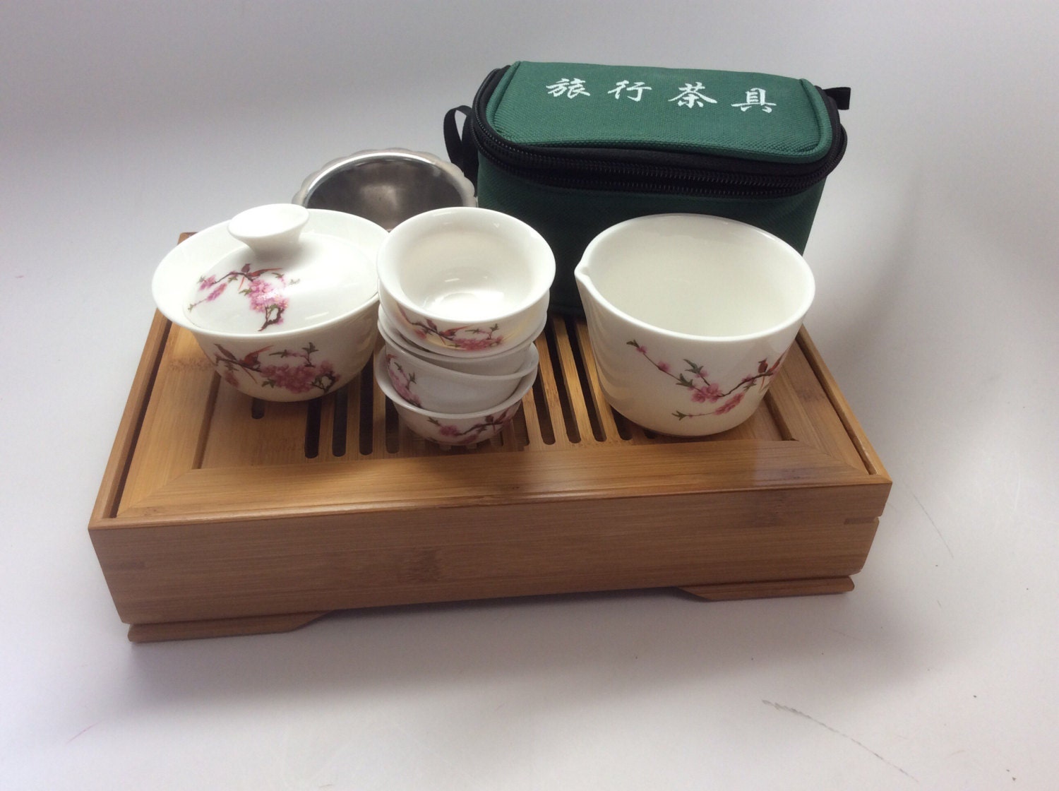 Travel Gong Fu Chinese Tea Set Bird Flower with bamboo tea